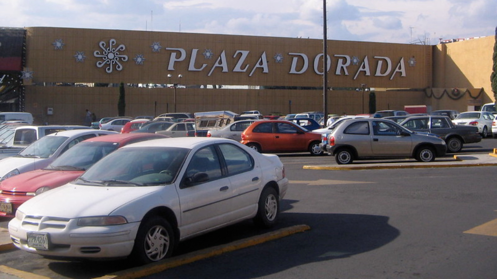 Plaza-Dorada