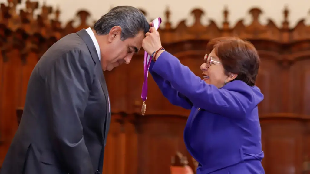 Medalla-Melchor-de-Covarrubias